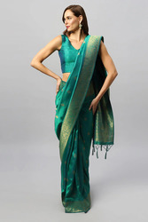 Saree in 60 Seconds – Ready-to-Wear Magic! 